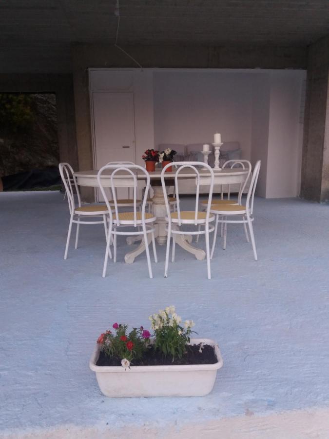 Nera'S View Apartment Epidaurus ภายนอก รูปภาพ