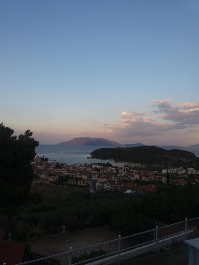 Nera'S View Apartment Epidaurus ภายนอก รูปภาพ