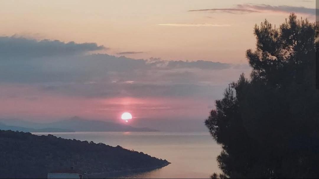 Nera'S View Apartment Epidaurus ภายนอก รูปภาพ